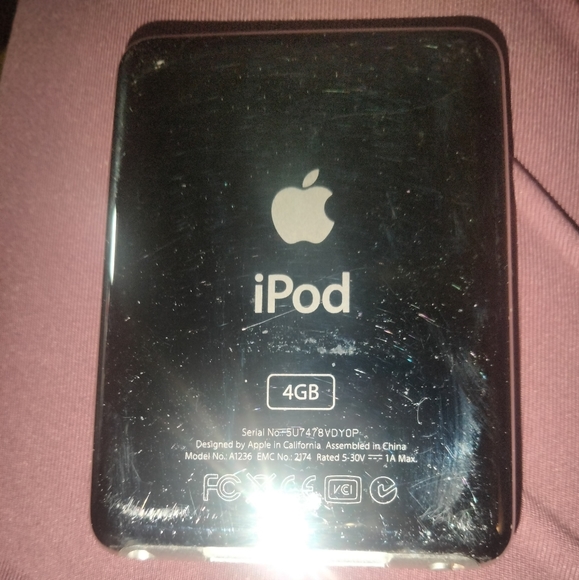 Apple iPod 3rd Generation silver - Picture 2 of 4